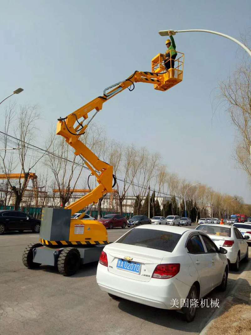 曲臂高空作业平台厂家